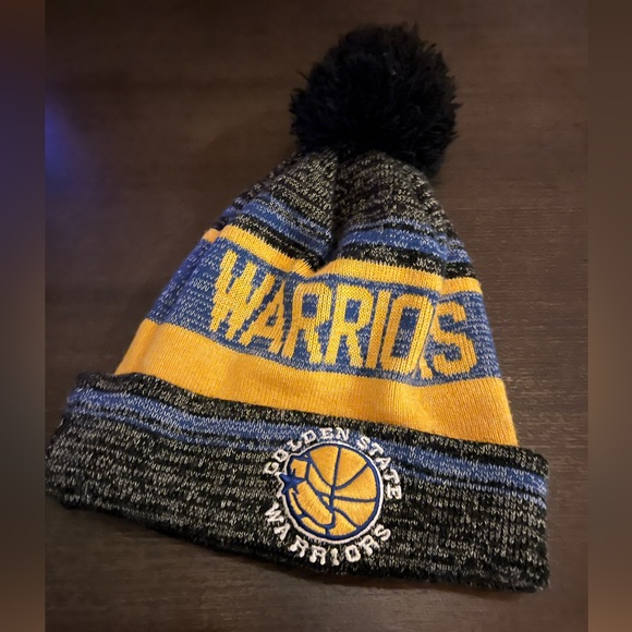 New Era Other - Golden State warriors NBA beanie with Pom youth new era